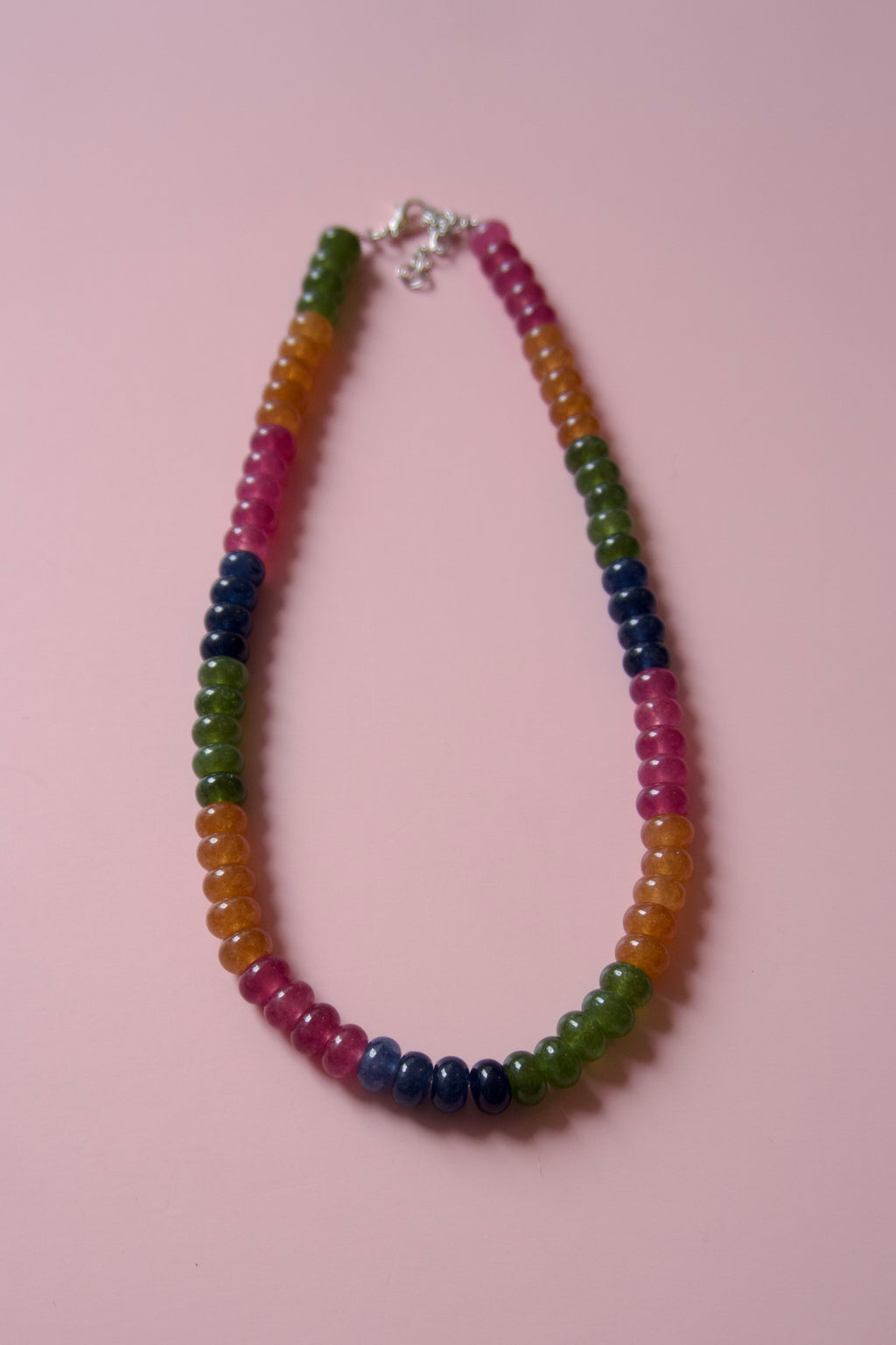 Earthy multicolor necklace