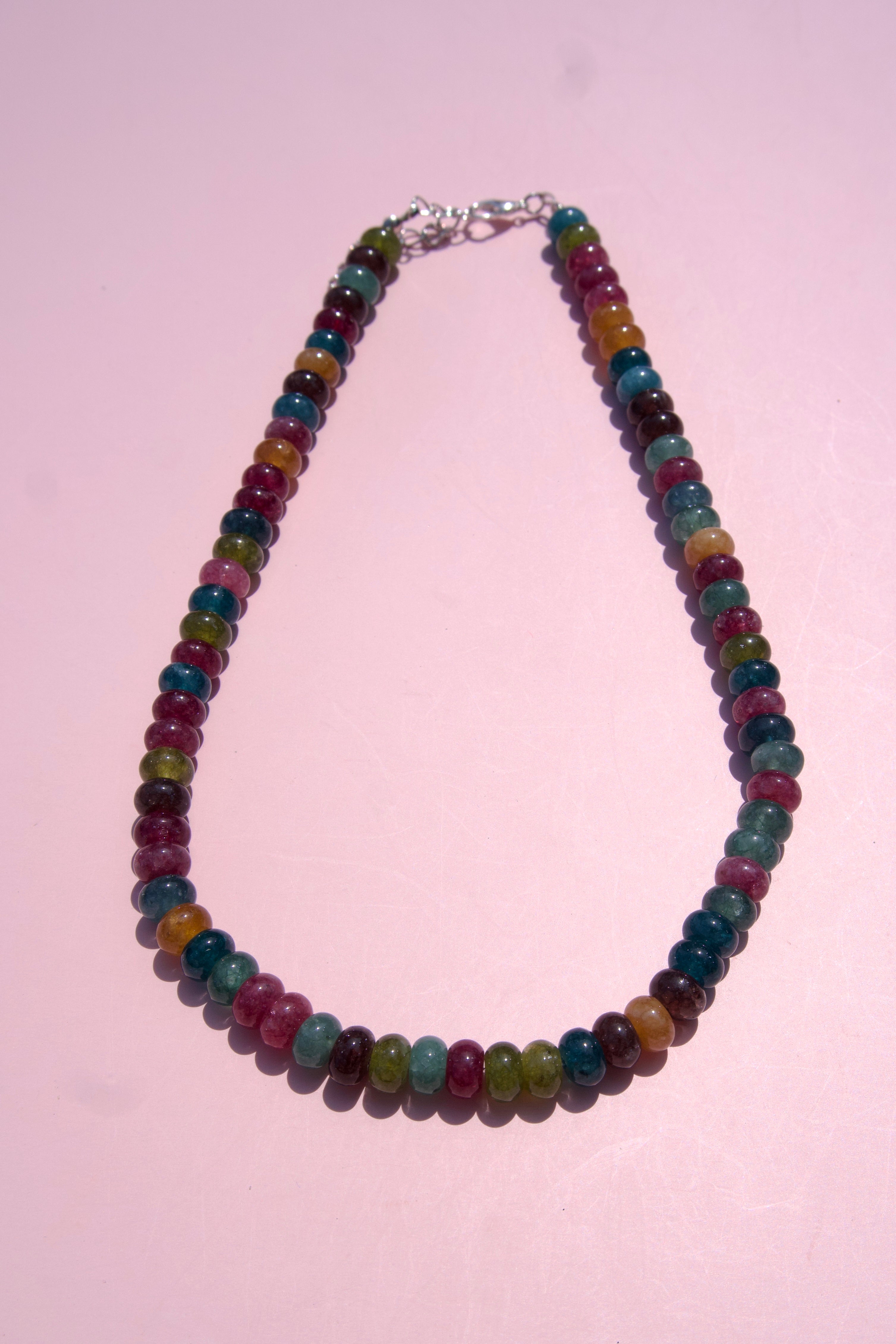 Moody multicolor necklace