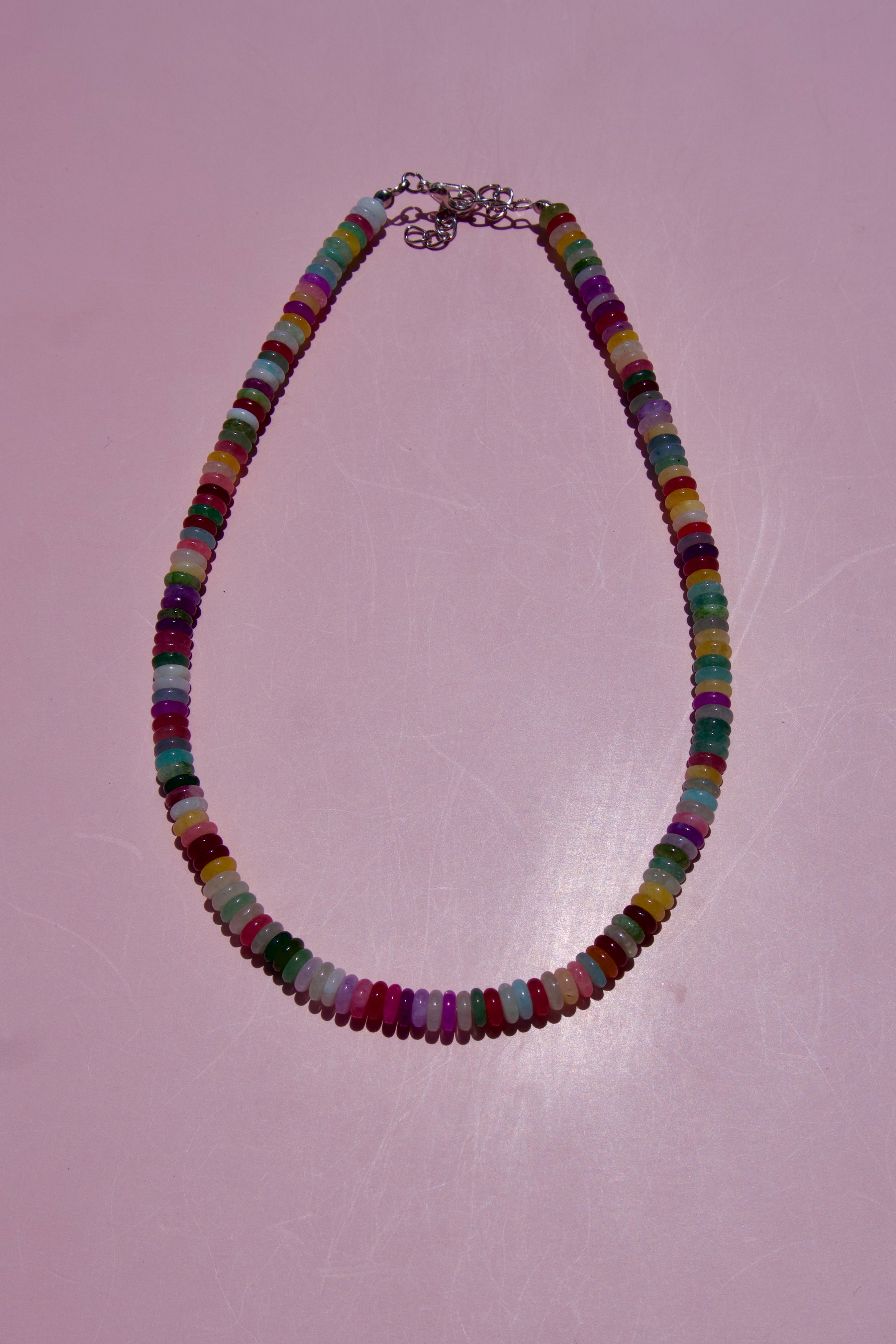 Petite deep multicolor necklace