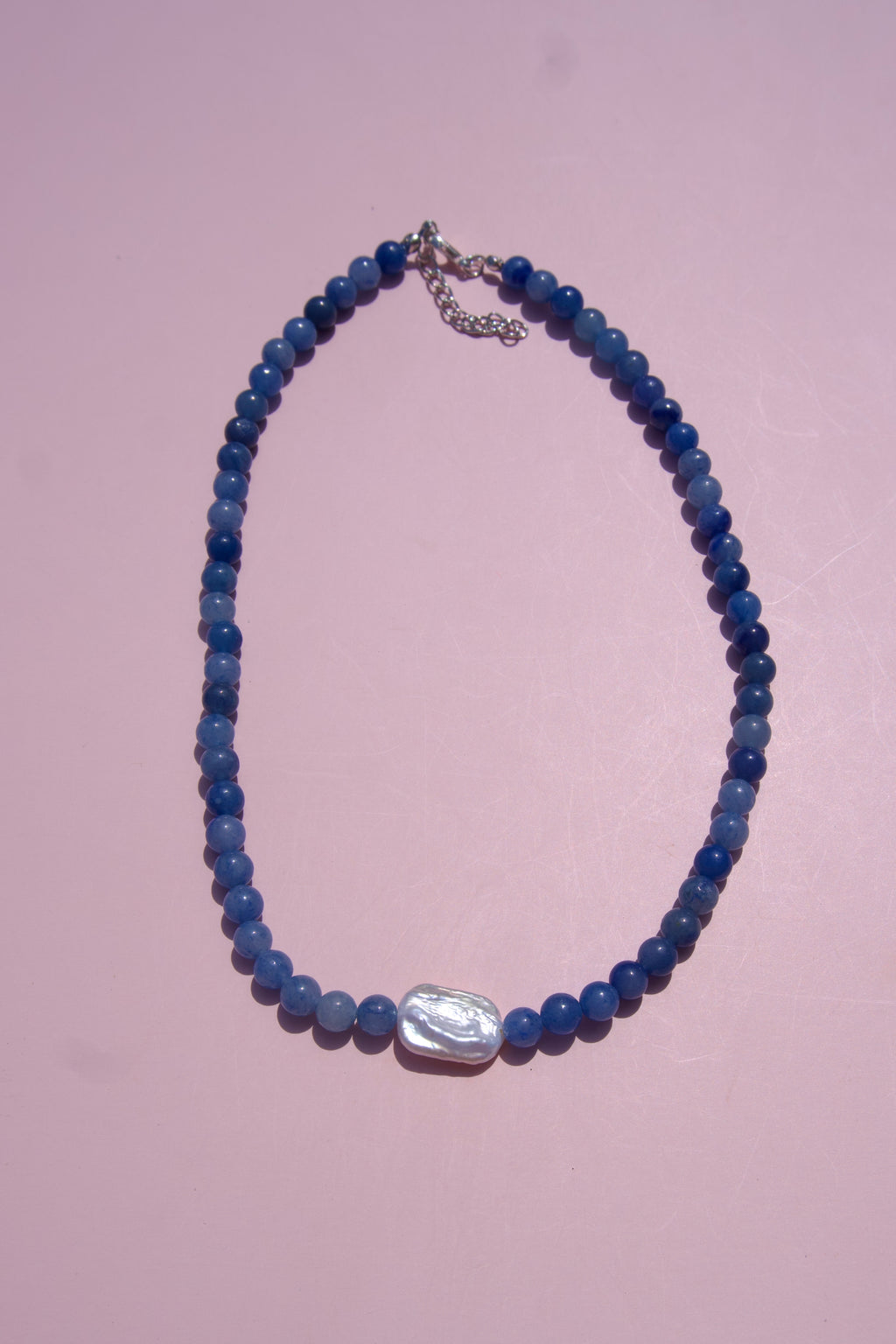 Blue+pearl necklace