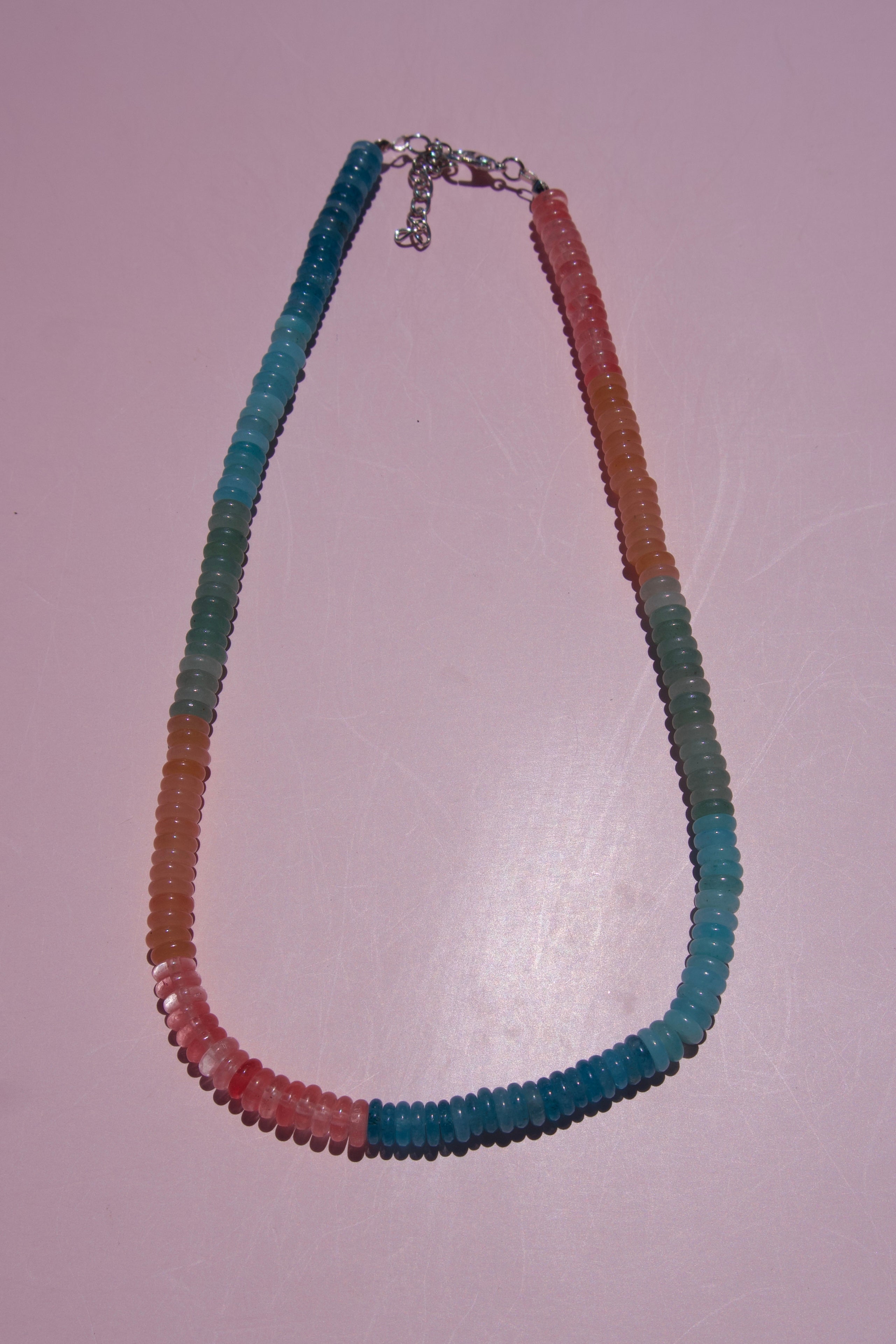 Petite Island hopping necklace