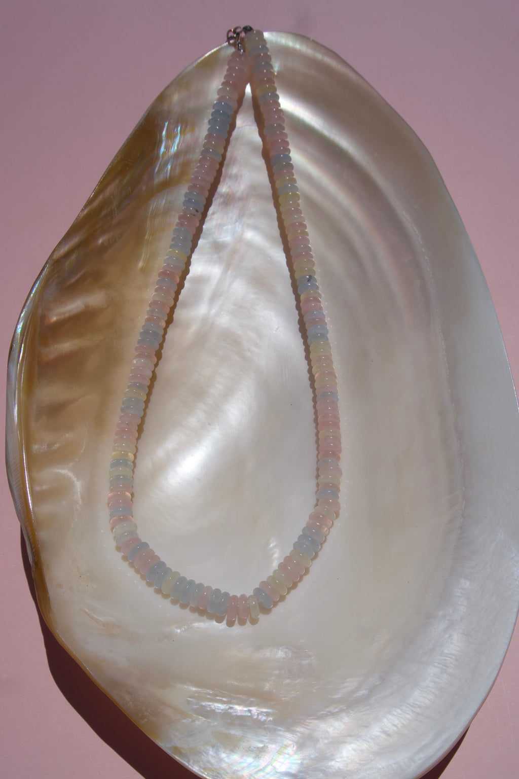 Petite iridescent  necklace ￼