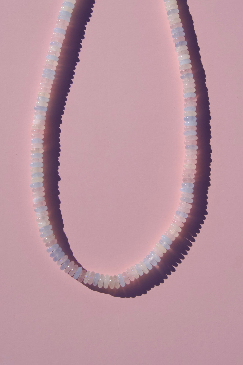 The petite Iridescent necklace
