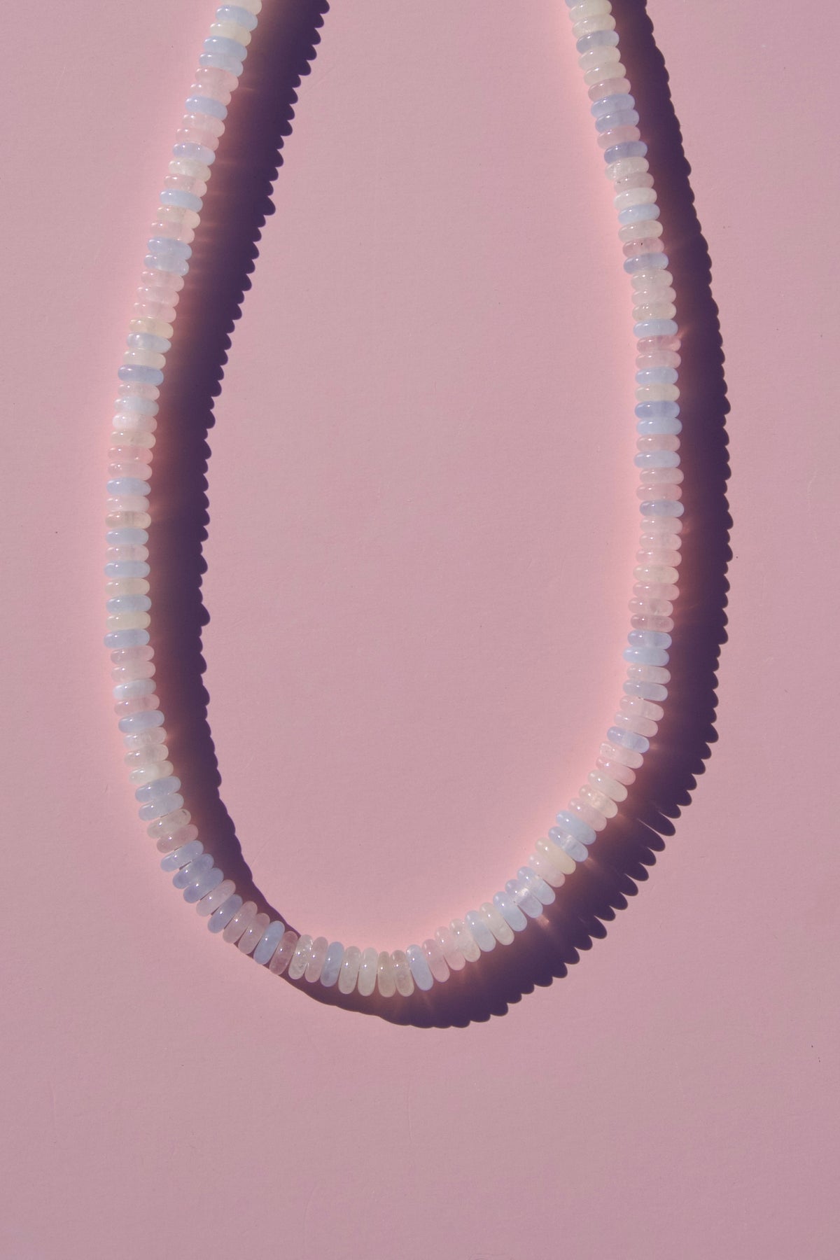 The petite Iridescent necklace