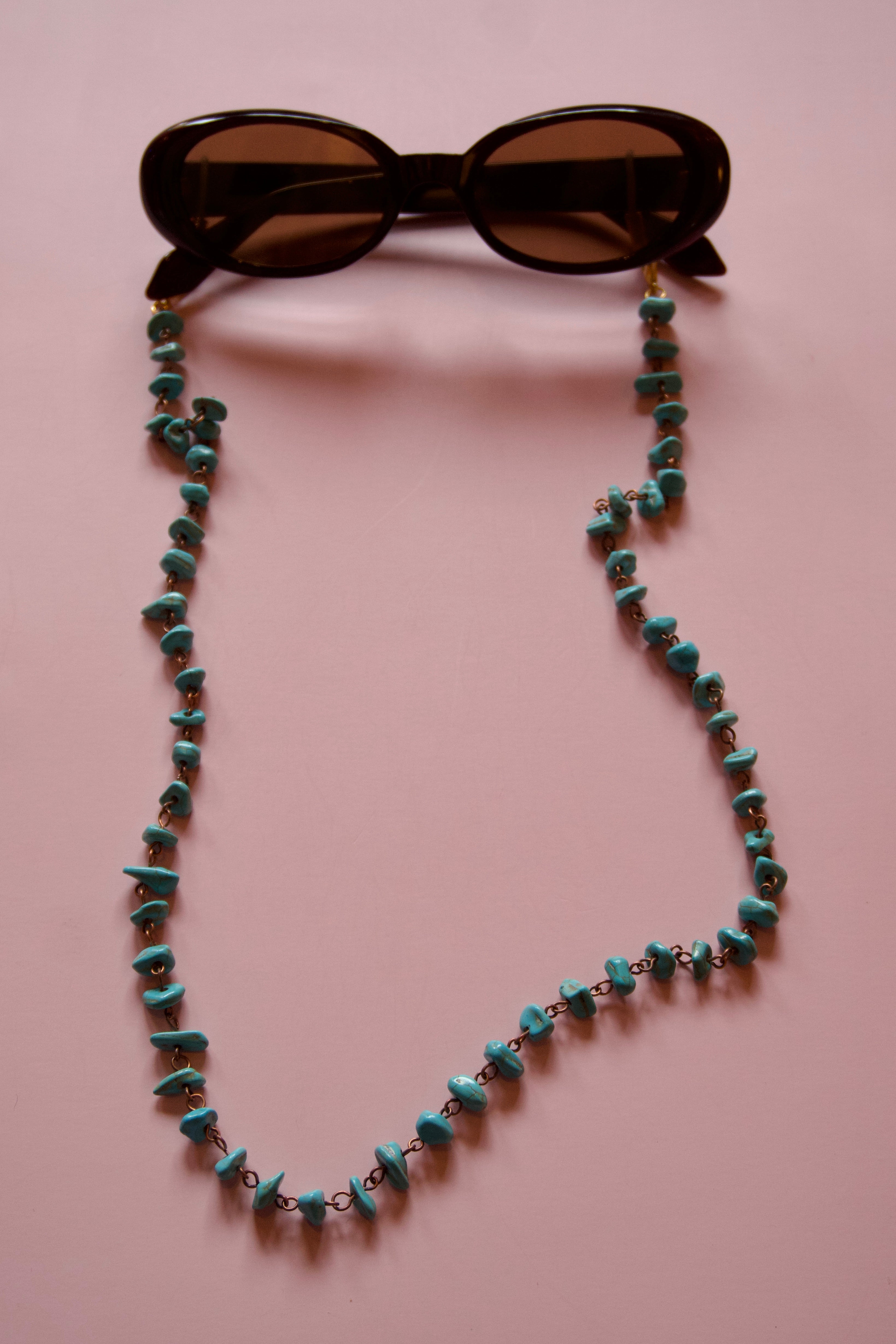 Turquoise glasses chain/necklace