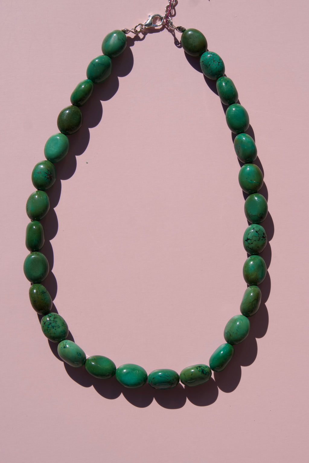 Stunning green beaded necklace