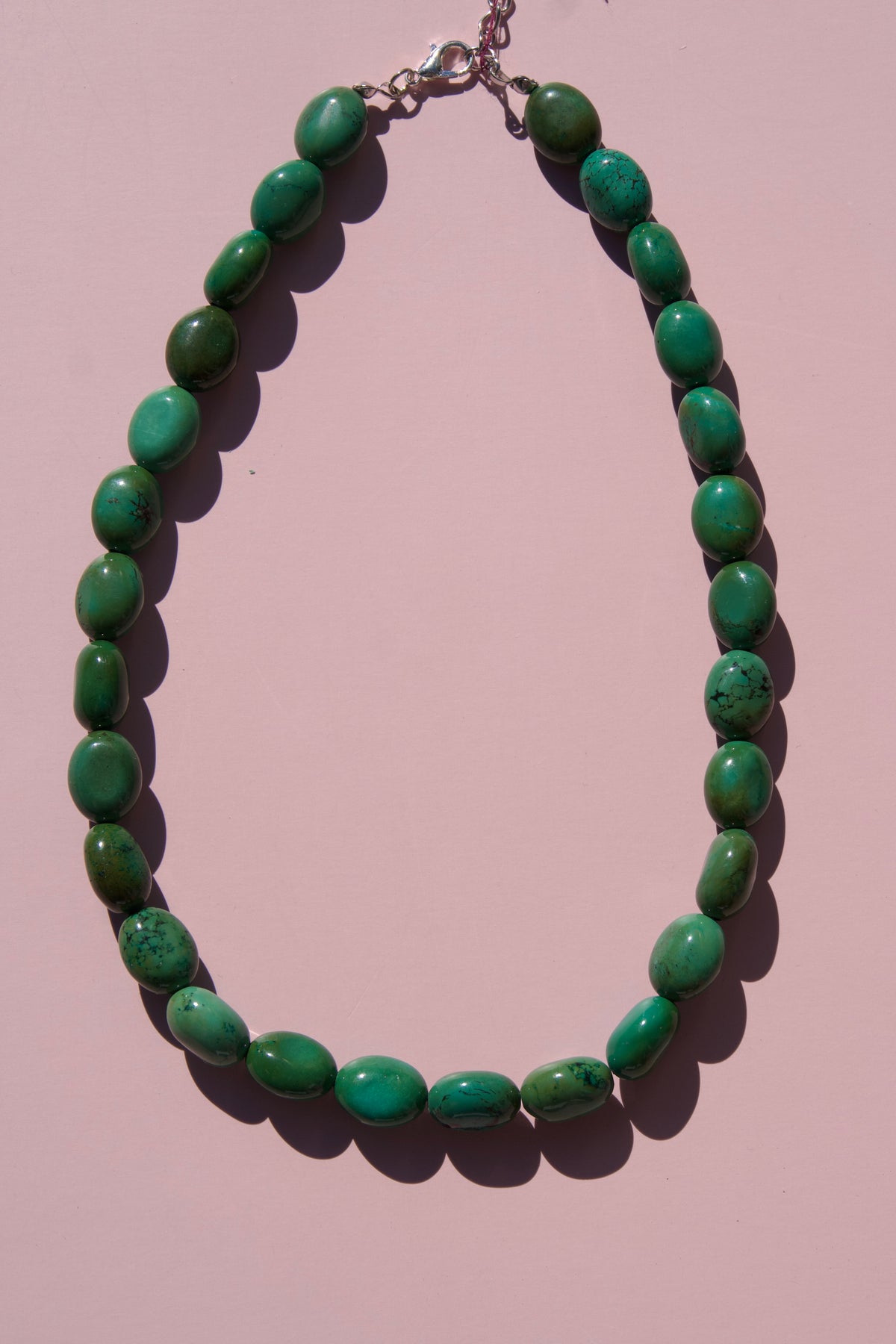 Stunning green beaded necklace