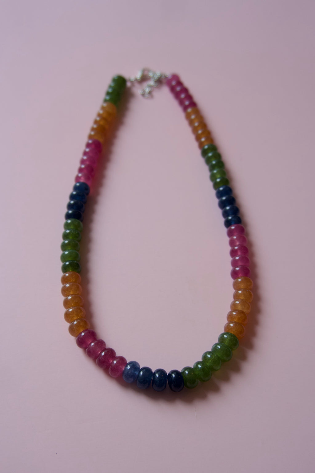 Earthy multicolor necklace