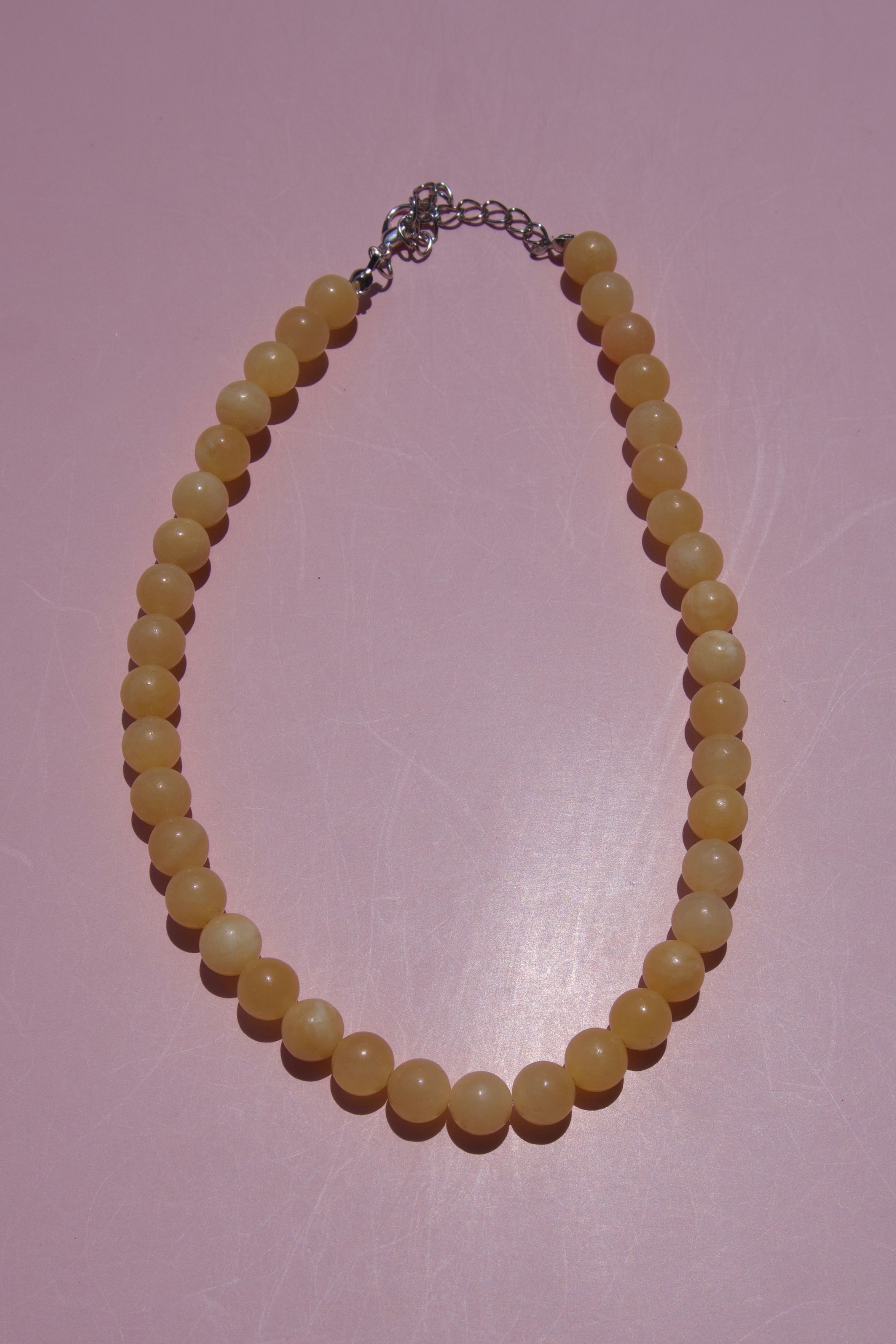 Butter yellow necklace-8mm